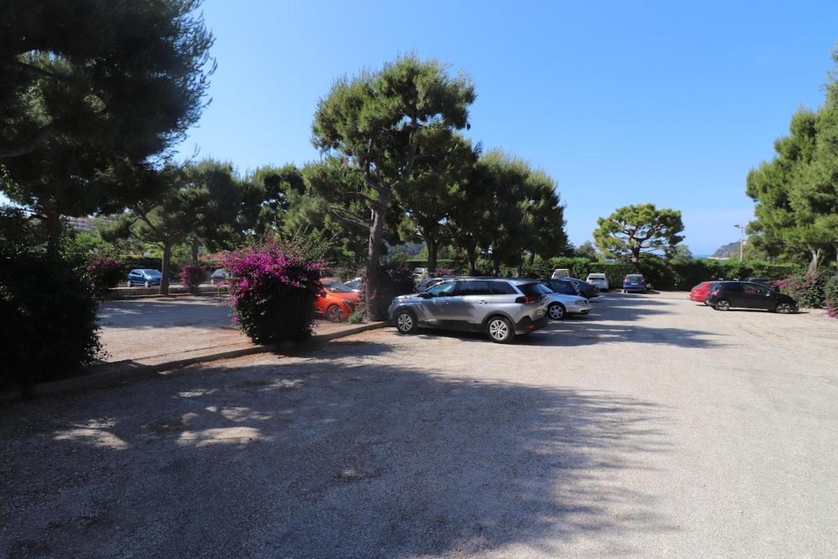 Villa Superbe 2 pièce tout confort , PISCINE /AC/PARKING à Villefranche-sur-Mer Extérieur photo